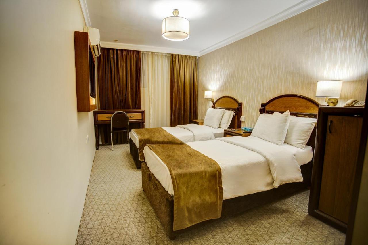 Nairoukh Hotel Акаба Екстер'єр фото