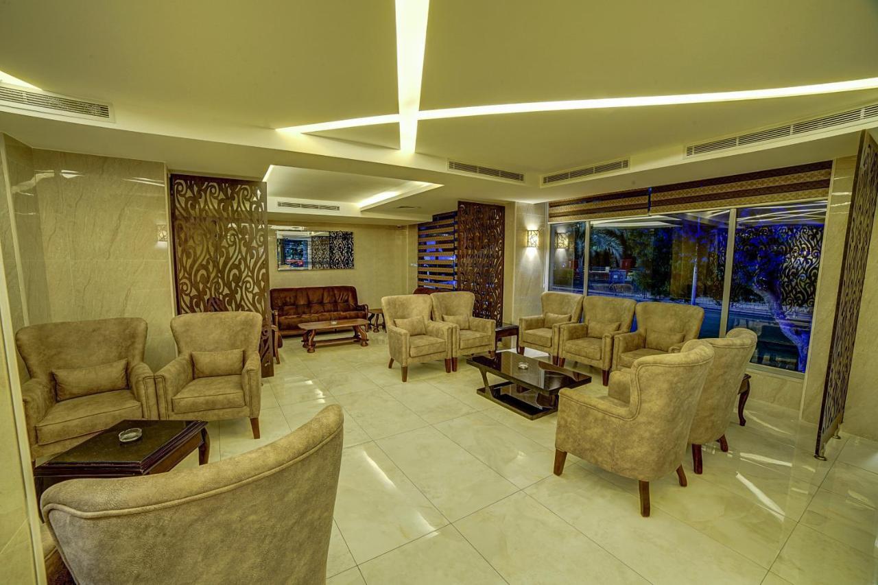 Nairoukh Hotel Акаба Екстер'єр фото