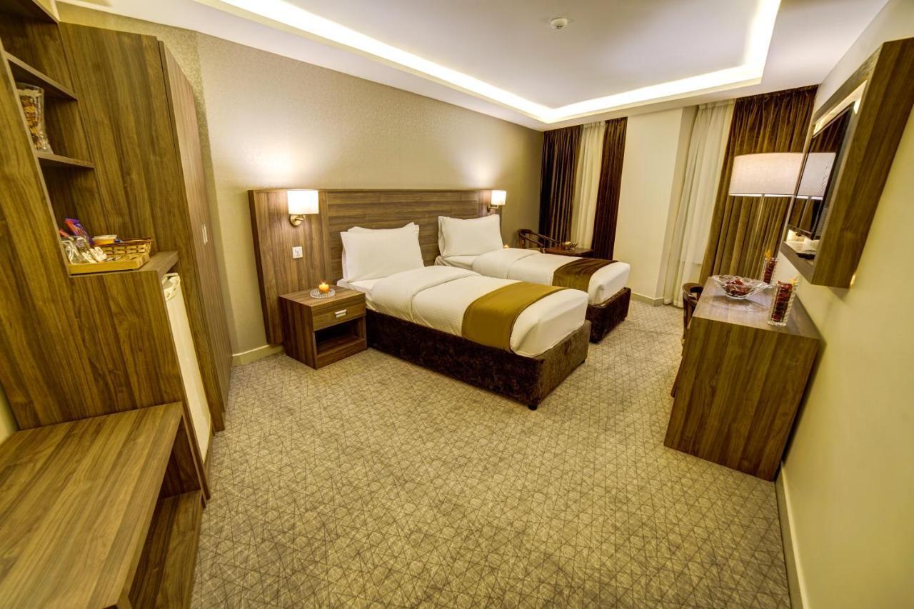 Nairoukh Hotel Акаба Екстер'єр фото