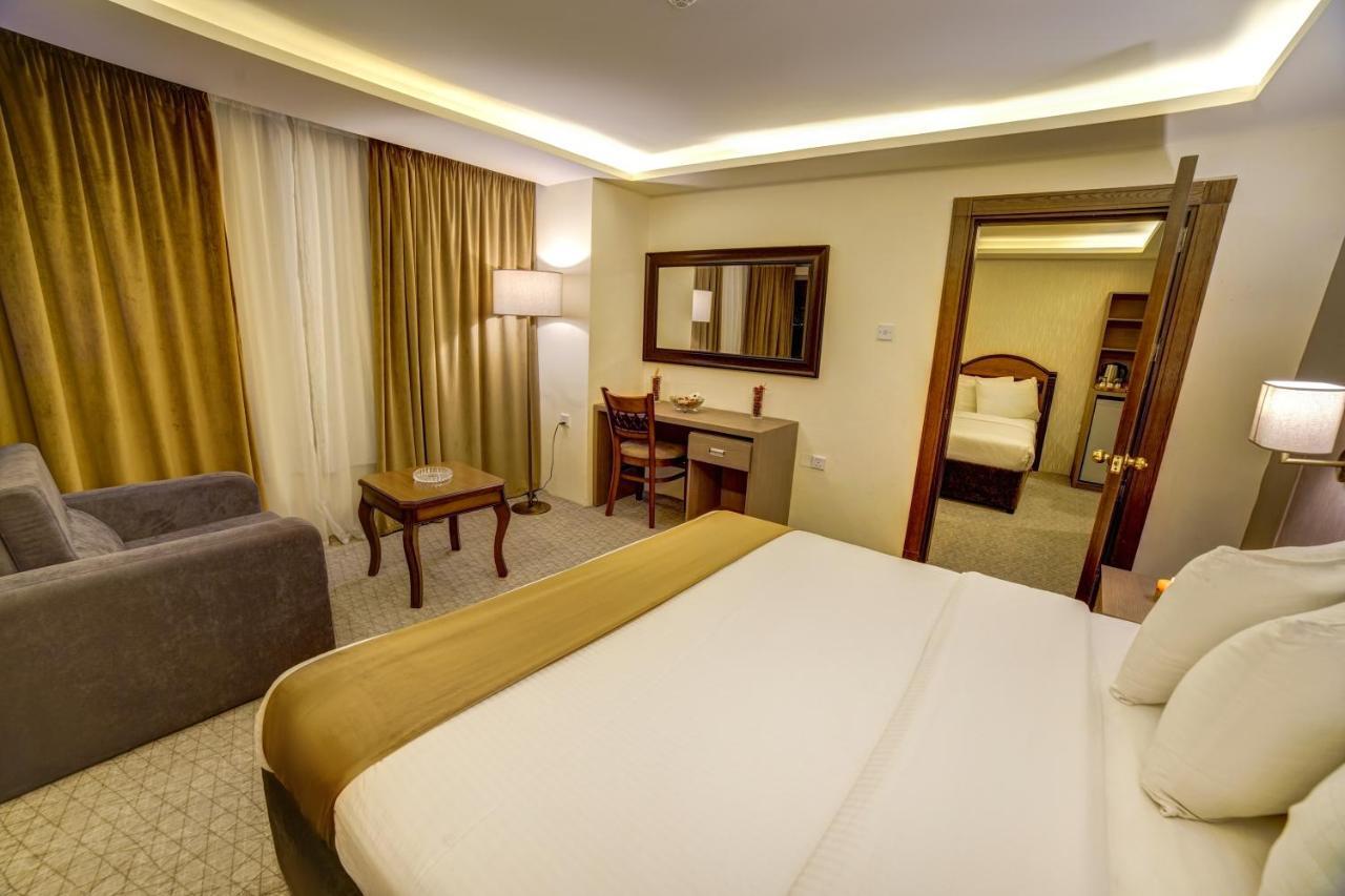 Nairoukh Hotel Акаба Екстер'єр фото
